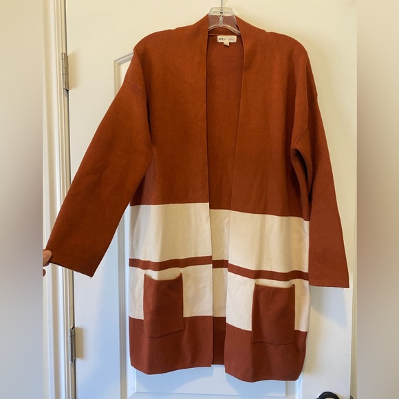 Art + Ephect Cardigan Sweater with Pockets - Picture 1 of 2